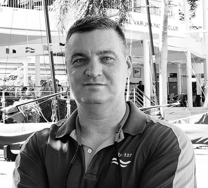 АЛЬБЕРТ НАЗАРОВ — О ТОМ, ЧТО ТАКОЕ «ВОЛШЕБНАЯ ДЛИНА» ДЛЯ ПРОГУЛОЧНЫХ СУДОВ, И О ПОСЛЕДСТВИЯХ ЕЕ ПРЕВЫШЕНИЯ