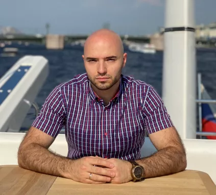 Эмиль Бурунов — о том, за счет каких активов выгоднее покупать яхту