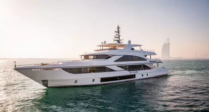 Majesty 140