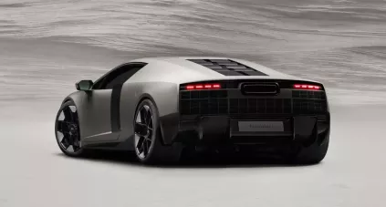 Audi Nuvolari. Зачем группе Volkswagen такой автомобиль, если есть Lamborghini?
