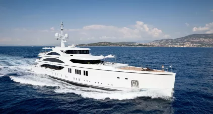 Benetti 11.11