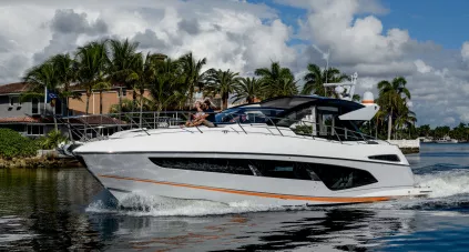 Sunseeker Predator 60 EVO
