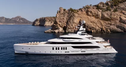 Benetti Metis