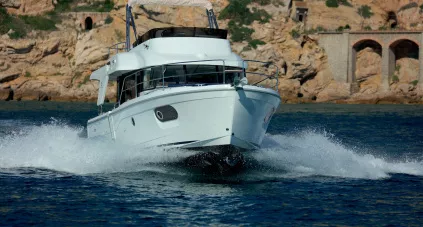 Beneteau Swift Trawler 35