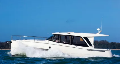 Greenline 39 Hybrid
