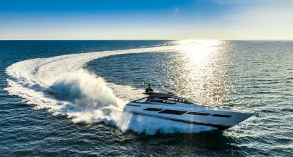 Pershing 9X