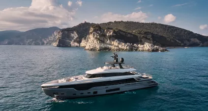 AZIMUT YACHTS: Четыре премьеры