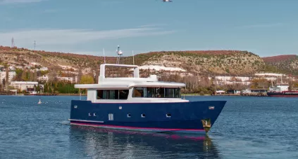 Лодки Popilov Yachts: в море как дома