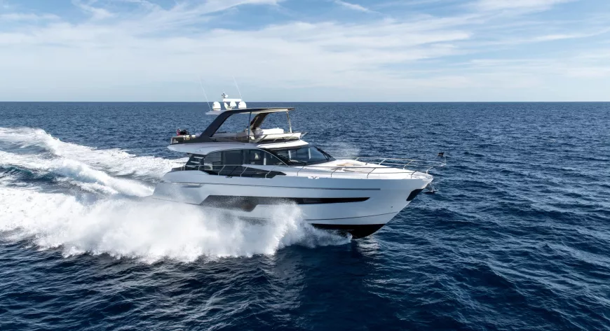 Fairline Squadron 68: оперативный рестайлинг - фото 2