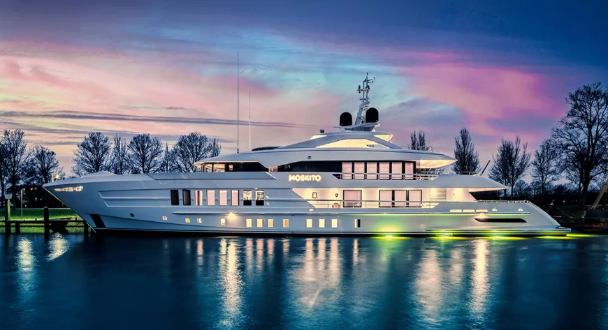 Moskito (Heesen, 55 м) - фото