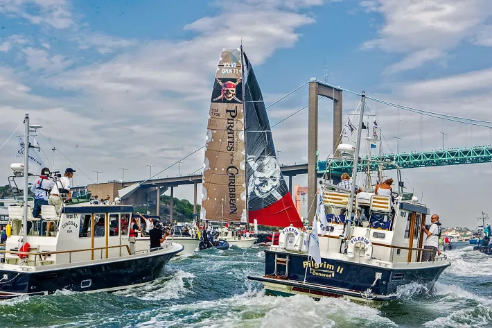 Targa 27.1 и Targa 31 в качестве фотолодок на финише последнего этапа Volvo Ocean Race 2005/06 в Гётеборге - фото