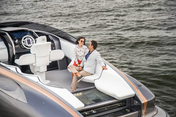 Модель Lexus Sport Yacht выпущена пока в единственном экземпляре  - фото