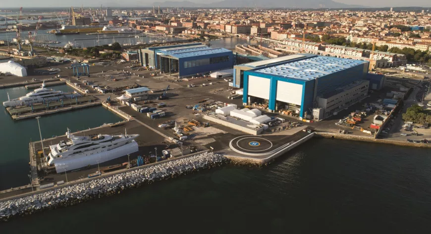 Несмотря на большие масштабы производства, Azimut/ Benetti Group спустя 50 лет после основания остается семейным бизнесом. - фото