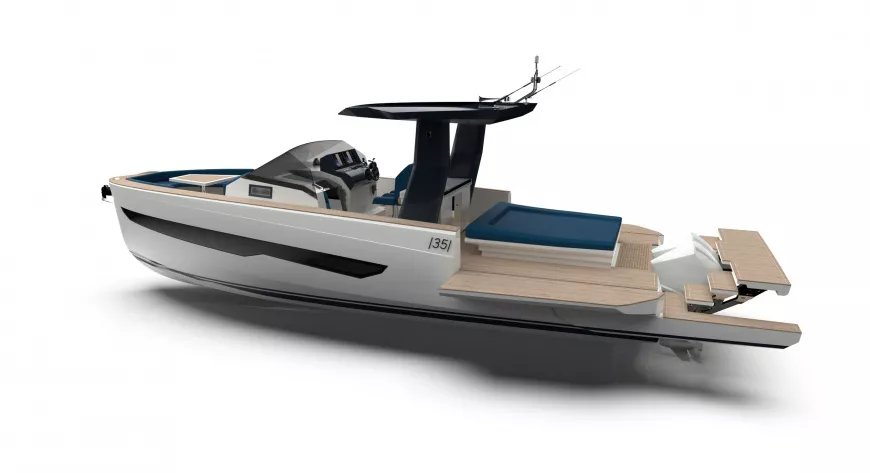 Самая новая модель бренда, Fiart 35 Seawalker, получила в дополнение к удобной купальной платформе откидные секции фальшборта - фото