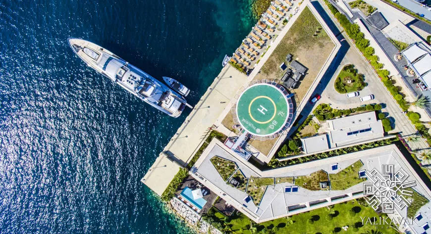 Yalıkavak Marina: Праздник каждый день - фото 2