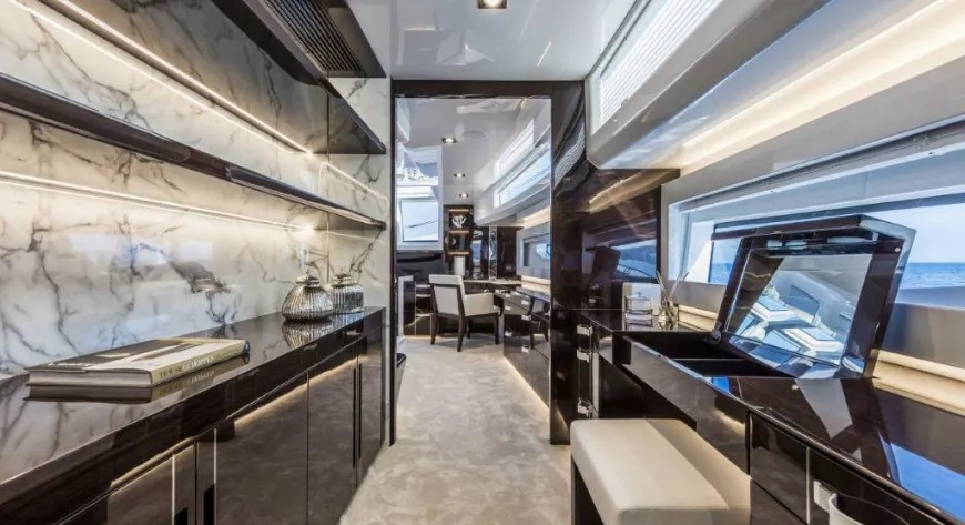 Pearl Yachts - фото 6