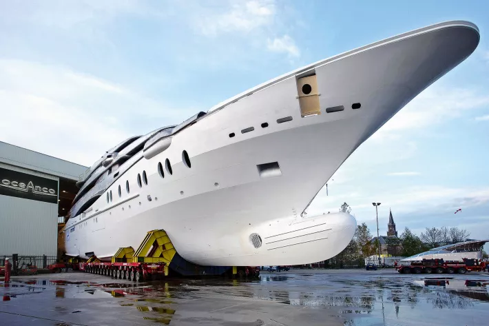 В конце года Oceanco введет 
в эксплуатацию новый док, который позволит строить 
яхты длиной до 150 м - фото