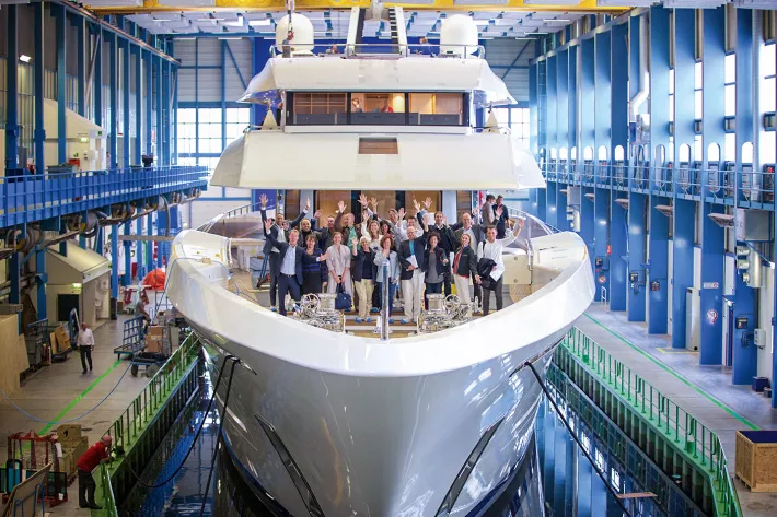 Группа журналистов 
на борту Joy 
во время пресс-тура HISWA Superyacht Valley  - фото