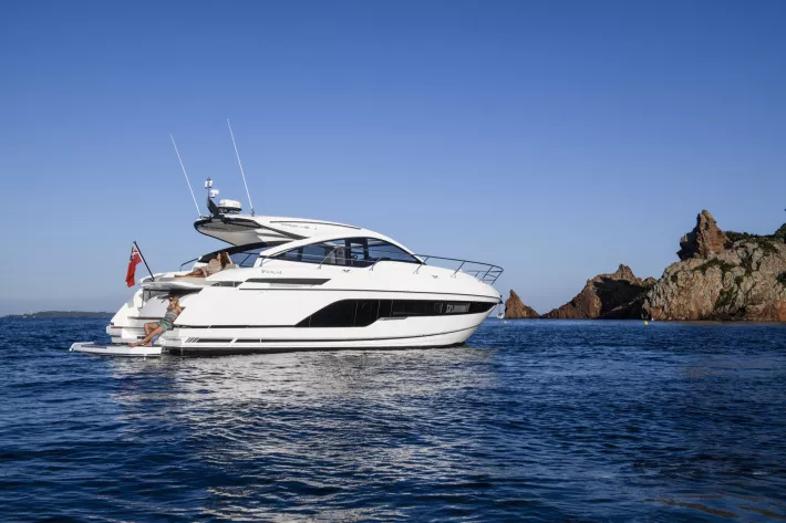 Fairline Targa  43 Open - фото 2
