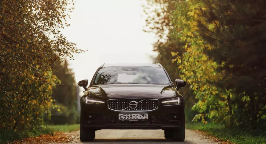Volvo V60 Cross country — настоящий универсал - фото 15
