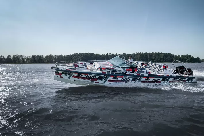Открытая модель Axopar 37 Spyder  - фото