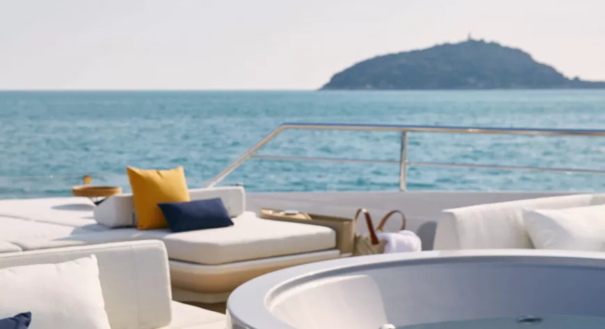 AZIMUT YACHTS: Четыре премьеры - фото 11