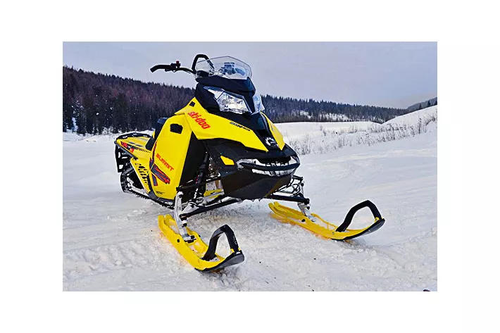 BRP Ski-Doo Summit.
Модели семейства Summit входят в число самых популярных горных снегоходов для любительского и профессионального катания. Широкий спектр индивидуальных настроек подвески позволяет тонко адаптировать Summit под конкретный стиль езды - фото