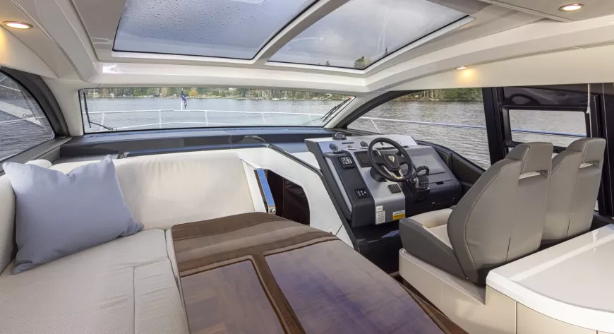 Fairline Targa 45 GT. Контрапункты популярного проекта - фото 4