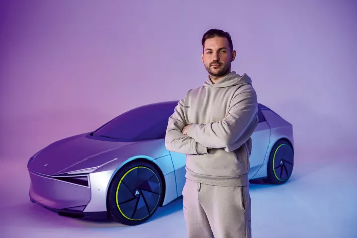Выразитель идеи автомобильной метавселенной Виталий Пономарев - фото