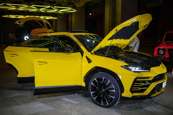 Lamborghini Urus - фото 4
