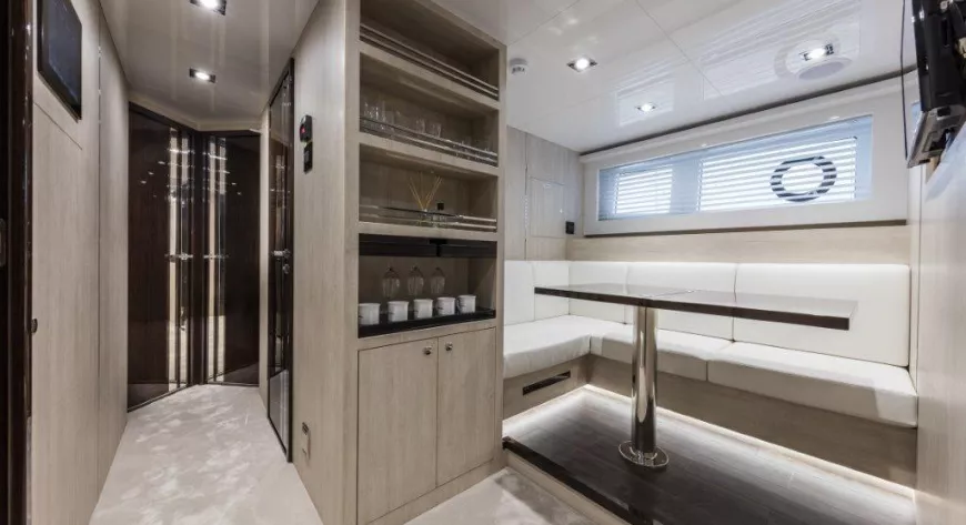 Pearl Yachts - фото 7