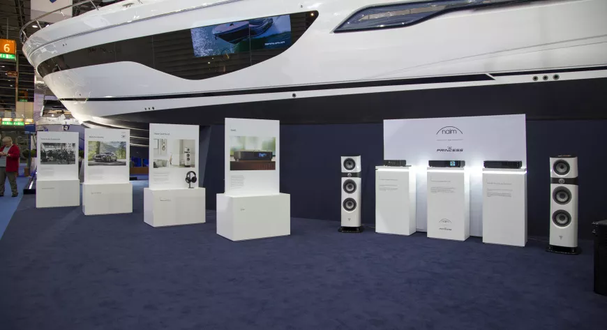 Британские 
компании Princess 
Yachts и Naim Audio 
объявили 
о партнерстве. 
Теперь все яхты 
Princess будут 
оснащаться 
уникальной 
акустикой Naim, 
и первым судном, 
оборудованным 
проигрывателями 
Uniti Atom, стала 
премьерная модель 
Princess S78 - фото