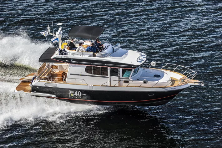 Nord Star 40 Patrol скоро лишится статуса флагмана: 
в августе Linex Boat покажет новую 47-футовую модель - фото