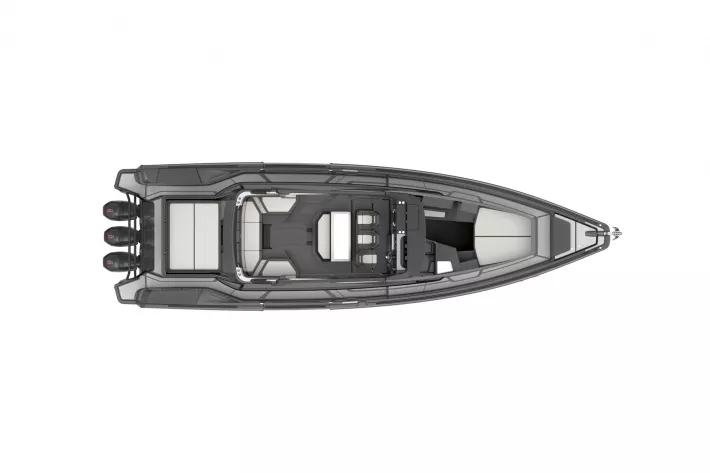 Если слоган Axopar —Your Adventure Company, то Brabus Marine со своей версией Brabusize Your Adventure явно обещает новые ощущения - фото