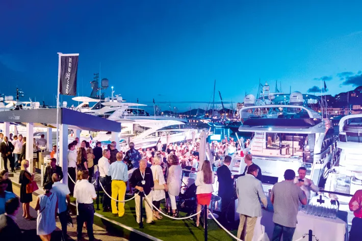 Празднование 50-летия Princess Yachts на Каннском боат-шоу
 - фото
