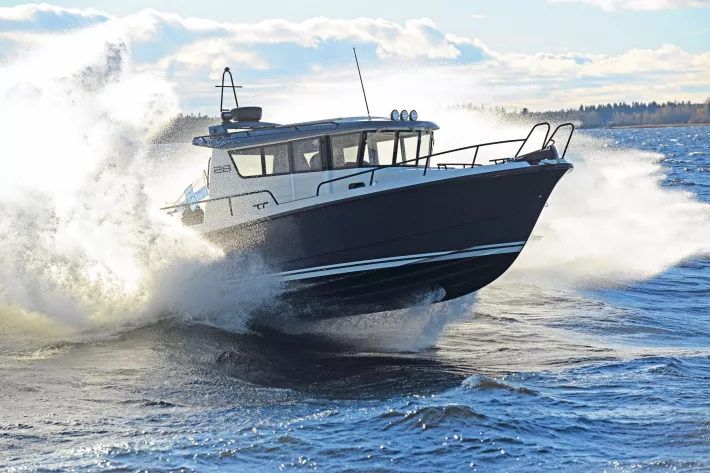Круизер Sargo 28 на финской волне

 - фото
