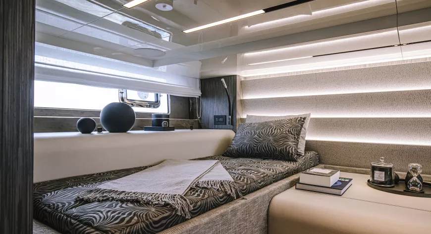 Cranchi A46 Luxury Tender. Начало новой линейки? - фото 5