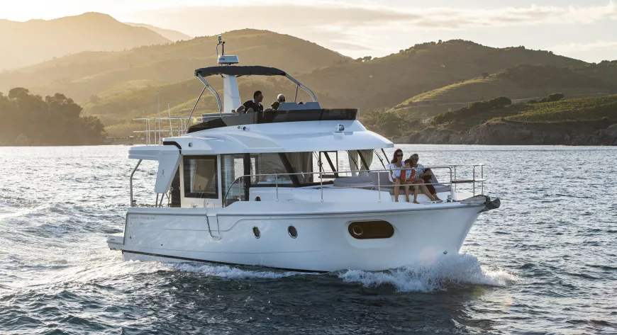 Swift Trawler 41 Fly - фото