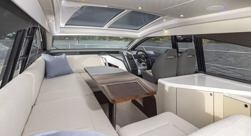 Fairline Targa 45 GT. Контрапункты популярного проекта - фото 9