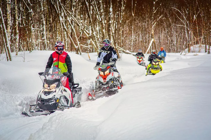 Компания «Росан» поставляет в Россию почти полсотни разных моделей BRP Ski-Doo и Lynx. - фото