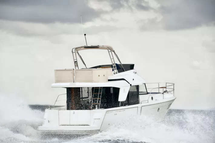 Beneteau Swift Trawler 35 - фото 2