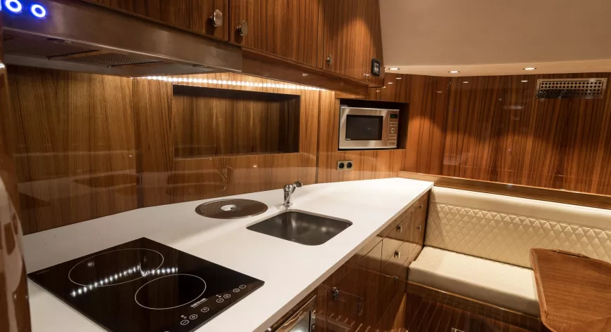 Brizo Yachts: навстречу стихии - фото 12