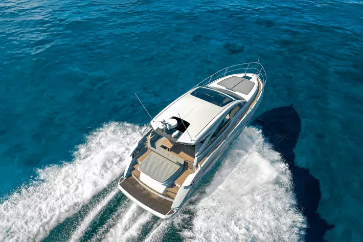 Спортивная Fairline Targa 45 GT — мировая премьера boot Düsseldorf 2020 - фото