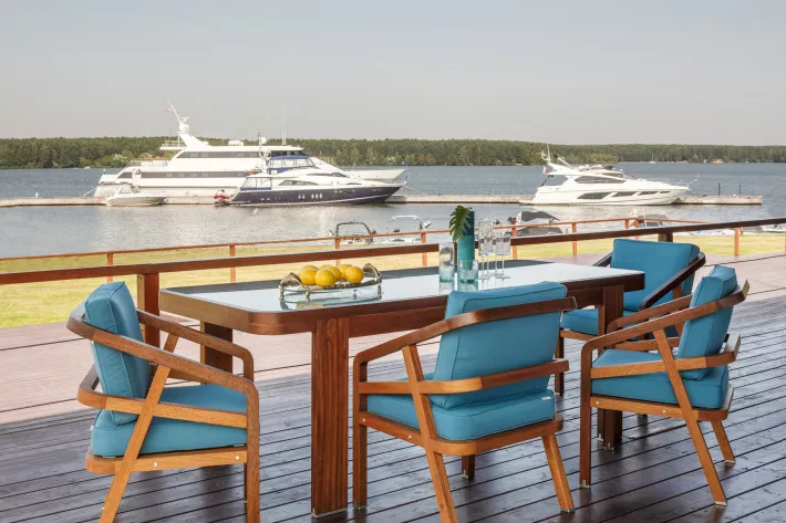 Продукция фабрики Yachtline — предметы дизайнерской мебели и стильные аксессуары для дома, улицы и яхты - фото