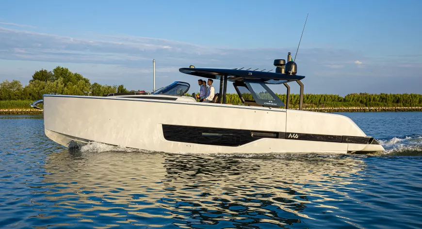 Cranchi A46 Luxury Tender. Начало новой линейки? - фото 3