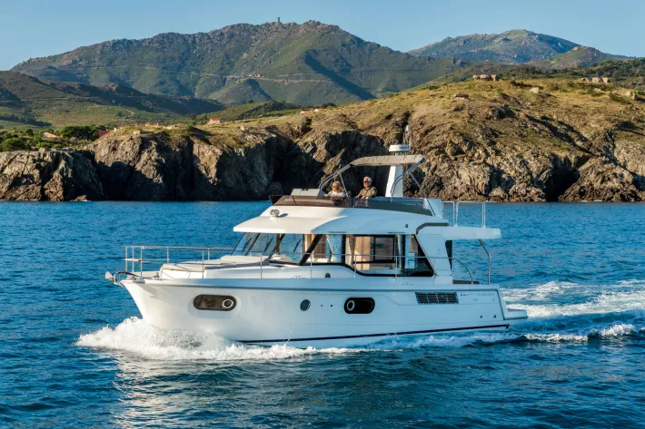 Beneteau Swift Trawler 41 - фото 3