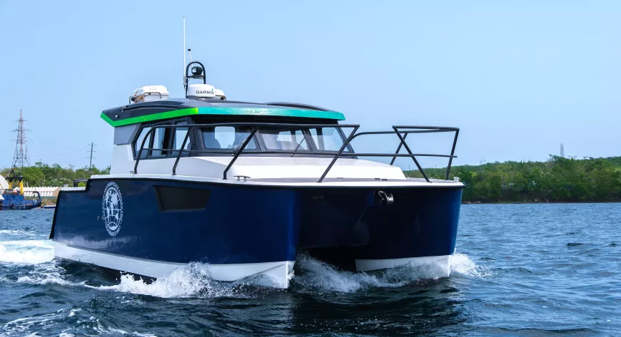 Скорость, мореходность
и универсальность —
главные достоинства
Pacifico Adventure 99 - фото