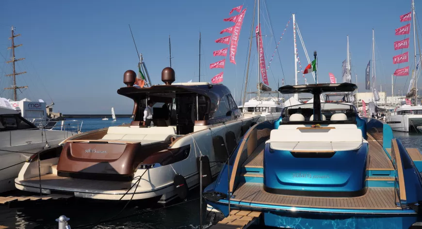 Solaris Power: новый 
проект основателя 
Ferretti Group 
Норберто Ферретти и верфи Cantiere del 
Pardo (производителя 
парусных яхт Solaris) 
вызвал ажиотаж - фото
