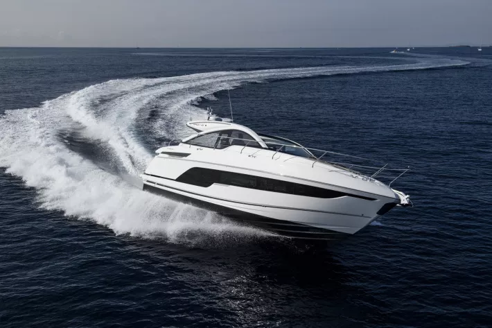 Fairline Targa  43 Open - фото 3