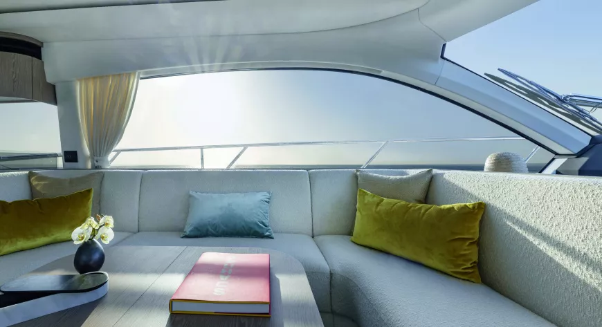 AZIMUT YACHTS: Четыре премьеры - фото 5